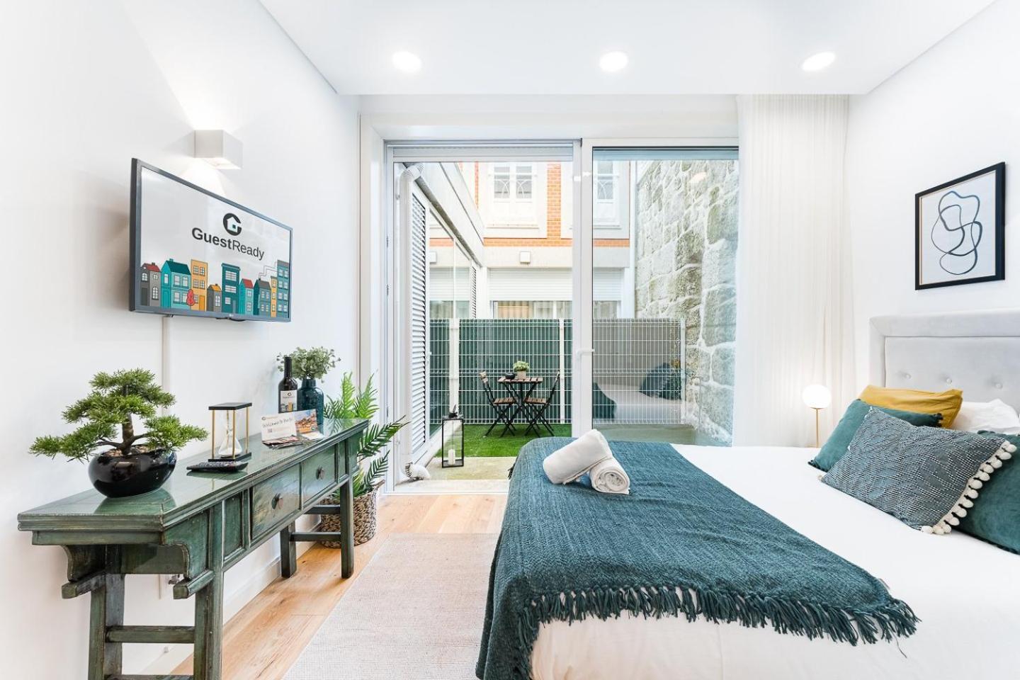 Guestready - Contemporary Studio In Porto Exteriér fotografie
